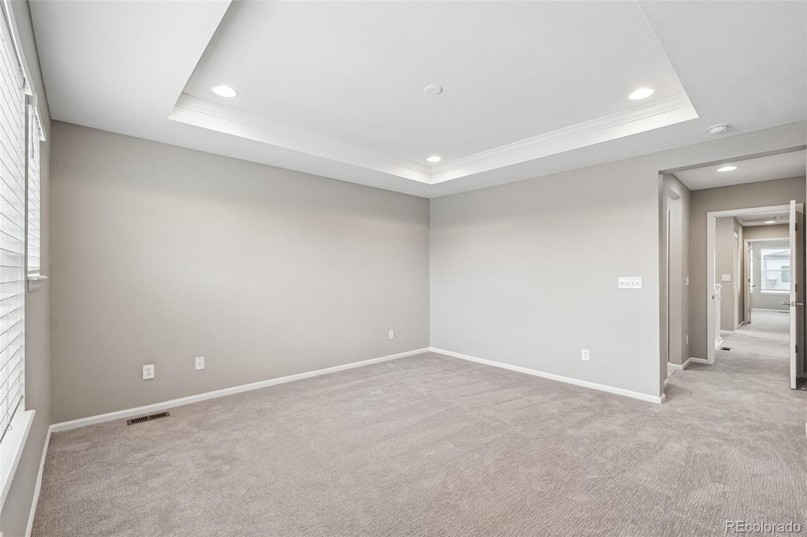 MLS Image #29 for 6568 n ceylon street,denver, Colorado