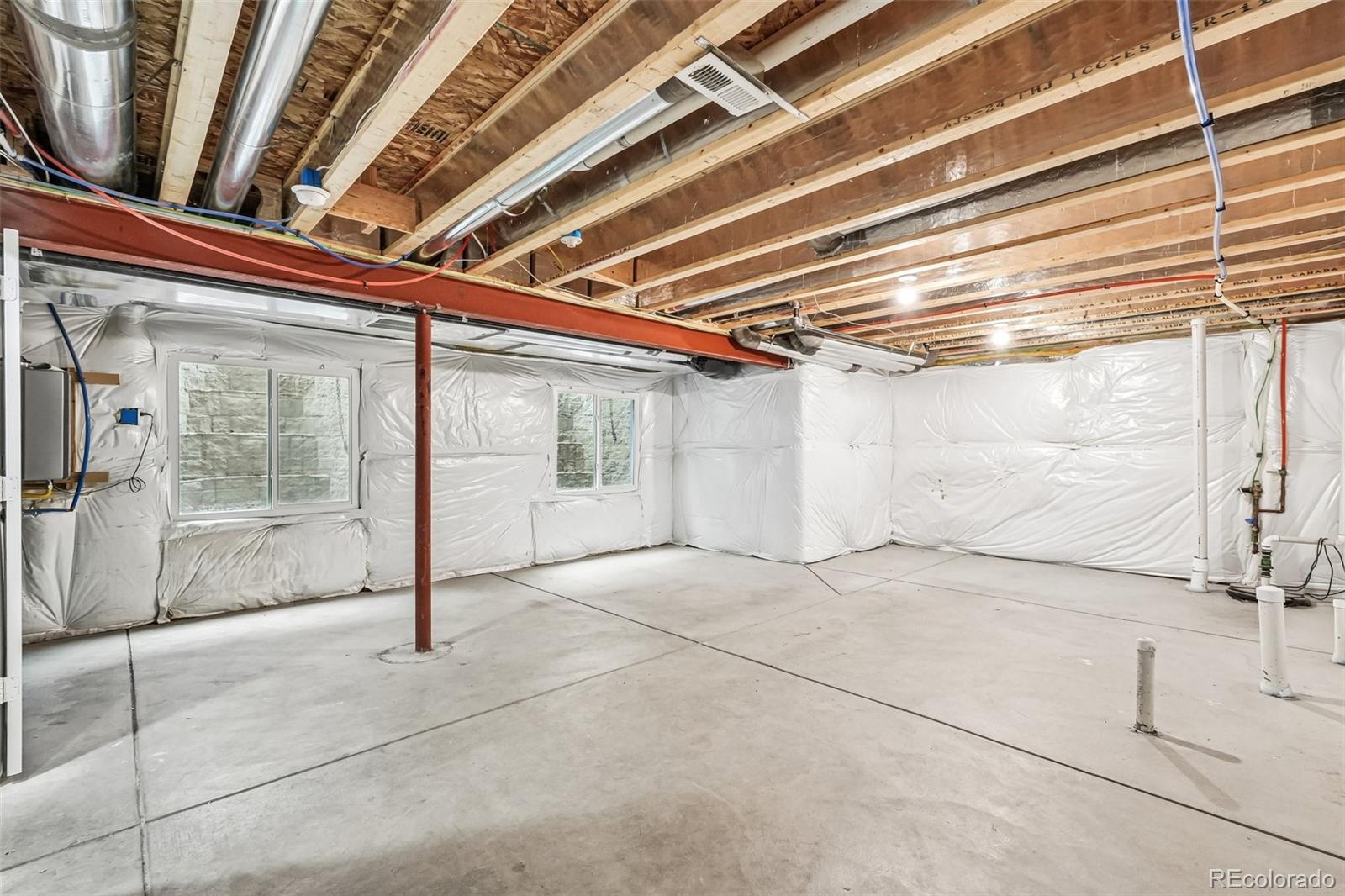 MLS Image #39 for 6568 n ceylon street,denver, Colorado