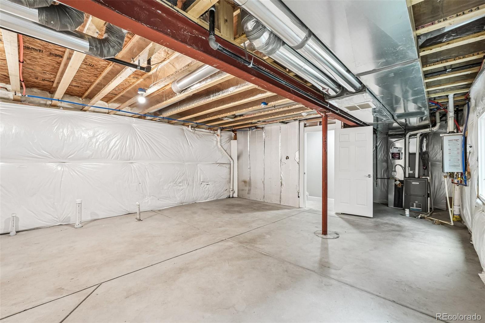 MLS Image #41 for 6568 n ceylon street,denver, Colorado
