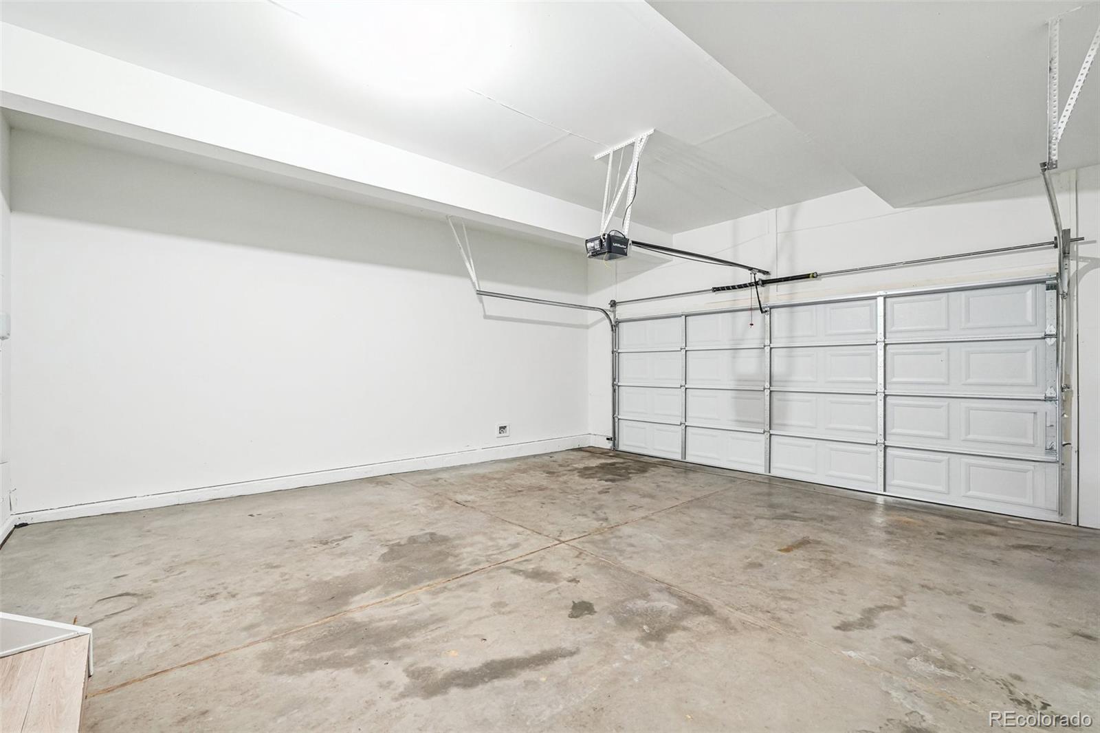 MLS Image #42 for 6568 n ceylon street,denver, Colorado
