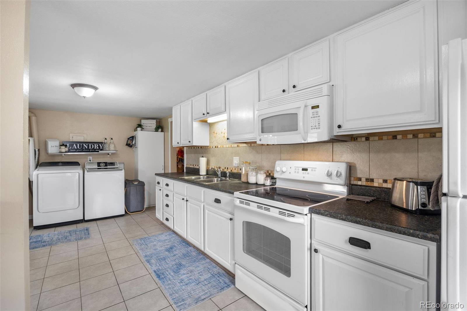MLS Image #12 for 1625  dayton street,aurora, Colorado