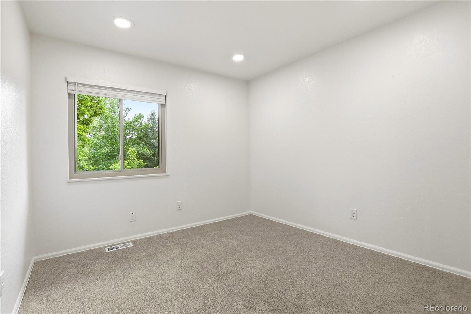 MLS Image #26 for 2425 s ellis street,lakewood, Colorado