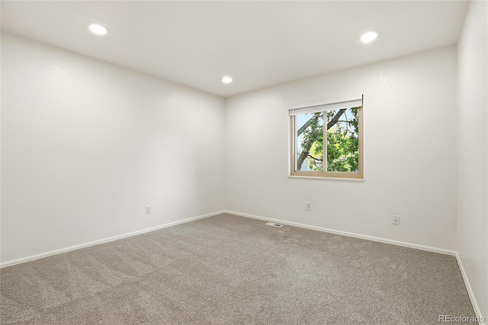 MLS Image #27 for 2425 s ellis street,lakewood, Colorado