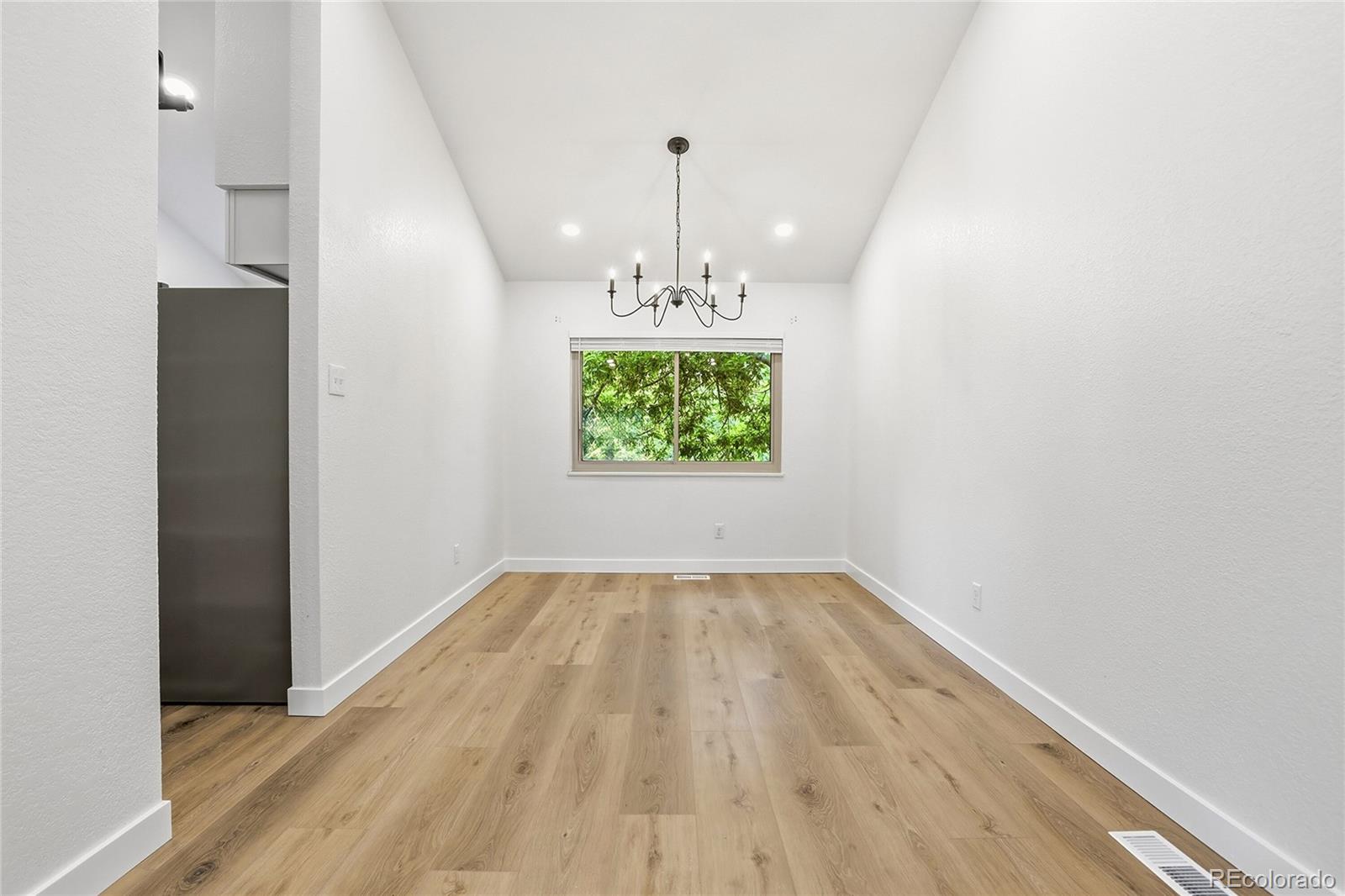 MLS Image #6 for 2425 s ellis street,lakewood, Colorado