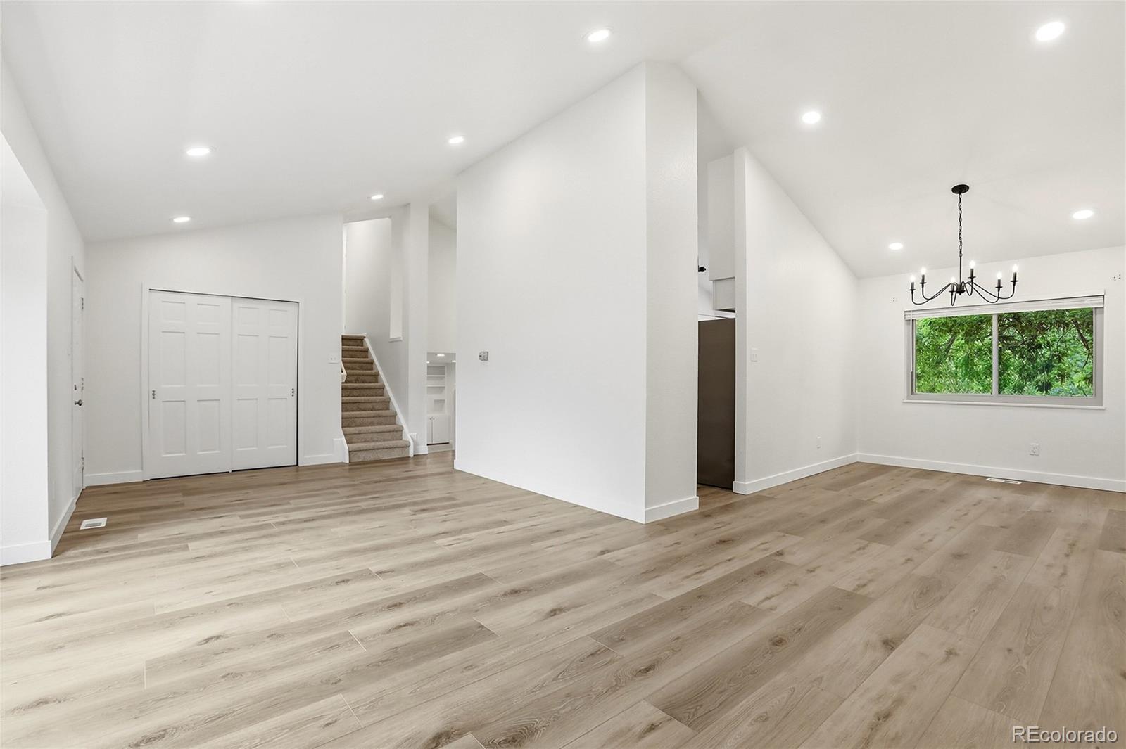 MLS Image #7 for 2425 s ellis street,lakewood, Colorado