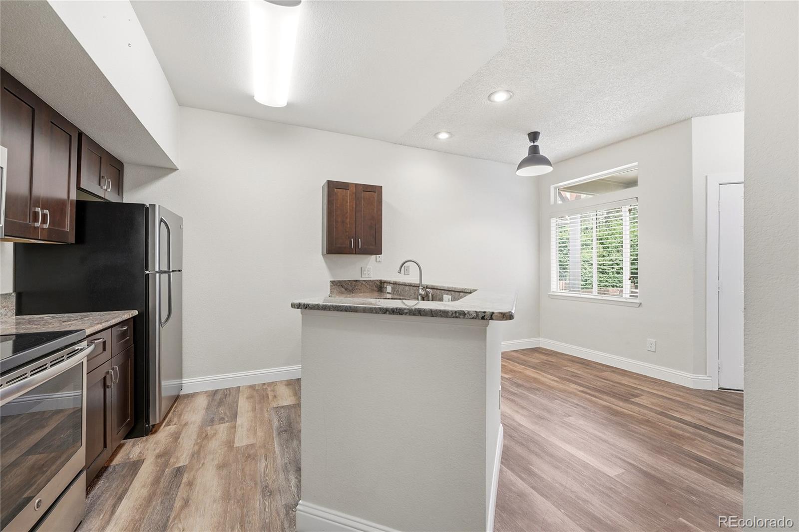 MLS Image #10 for 6001 s yosemite street,greenwood village, Colorado