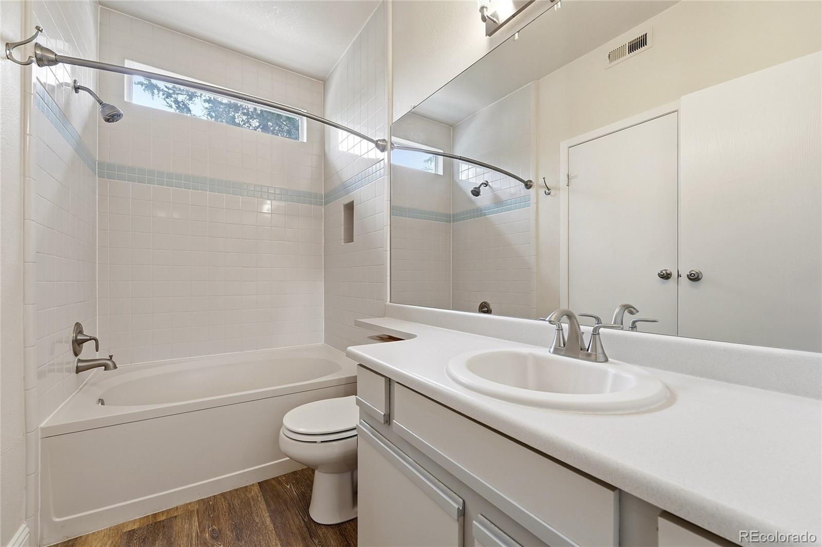 MLS Image #15 for 6001 s yosemite street,greenwood village, Colorado