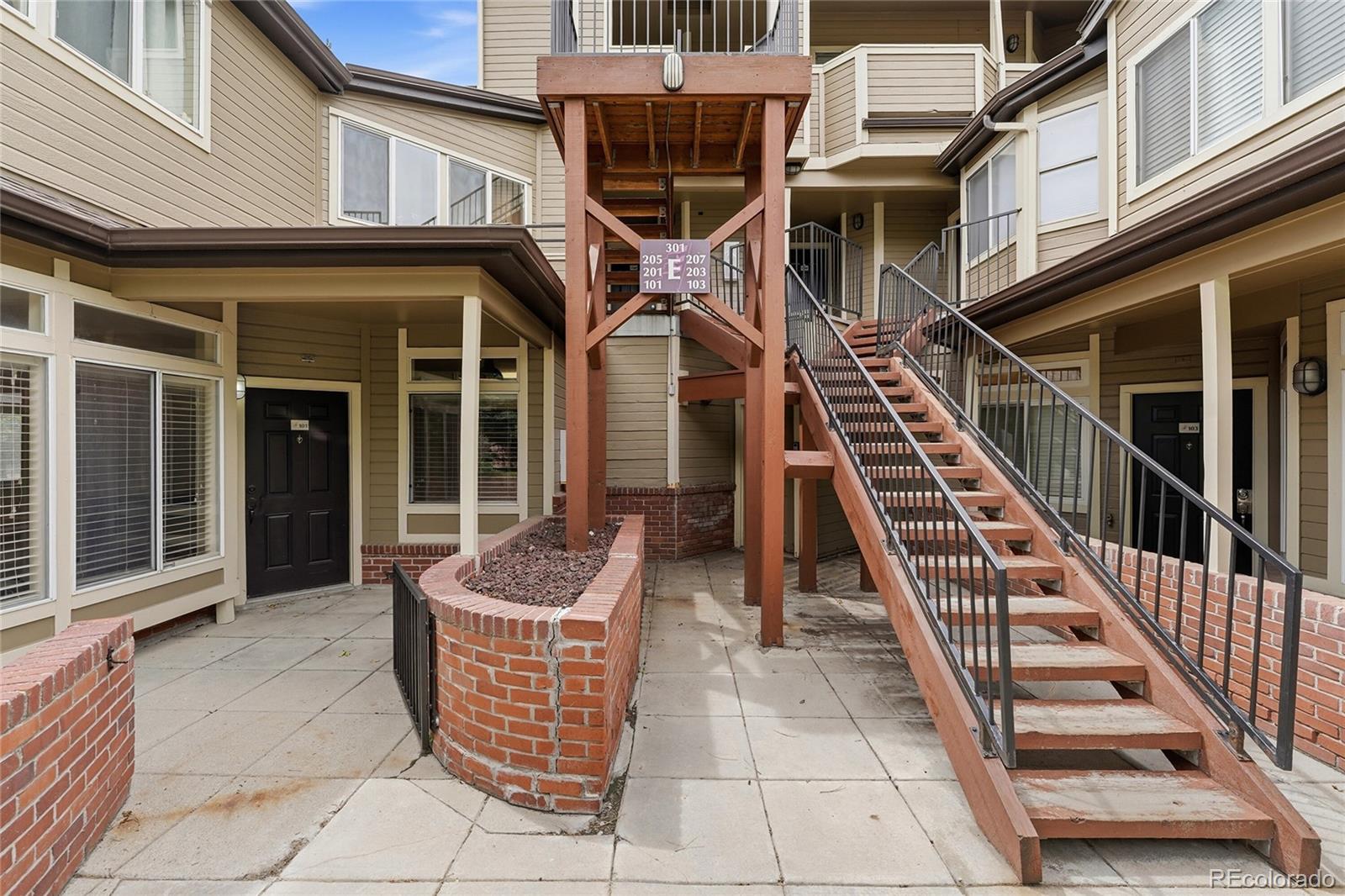 MLS Image #4 for 6001 s yosemite street,greenwood village, Colorado