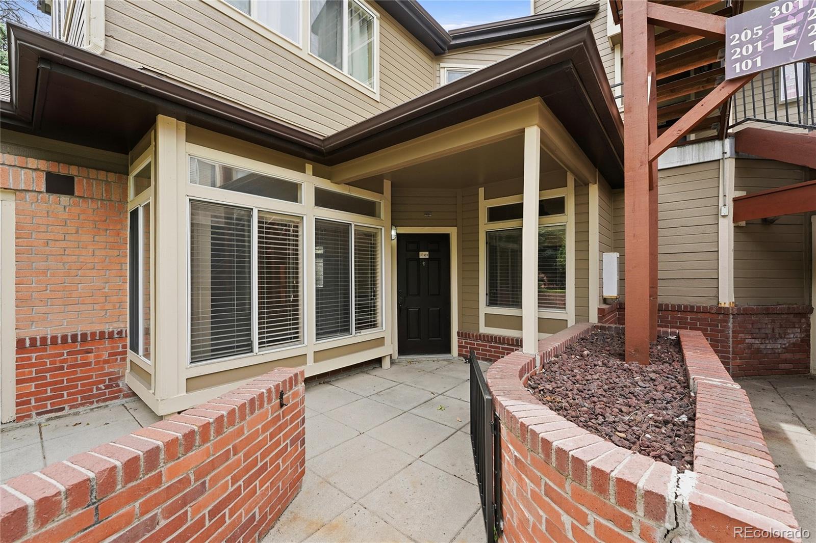 MLS Image #5 for 6001 s yosemite street,greenwood village, Colorado
