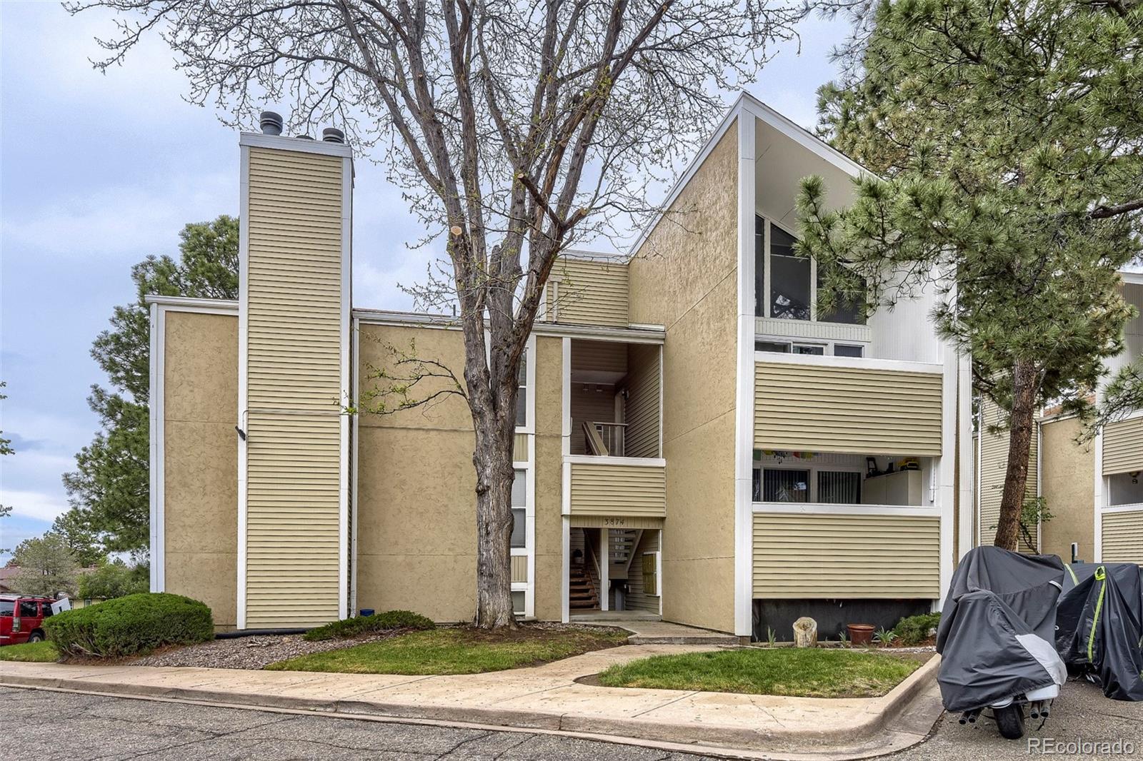MLS Image #0 for 3874 s fraser street,aurora, Colorado
