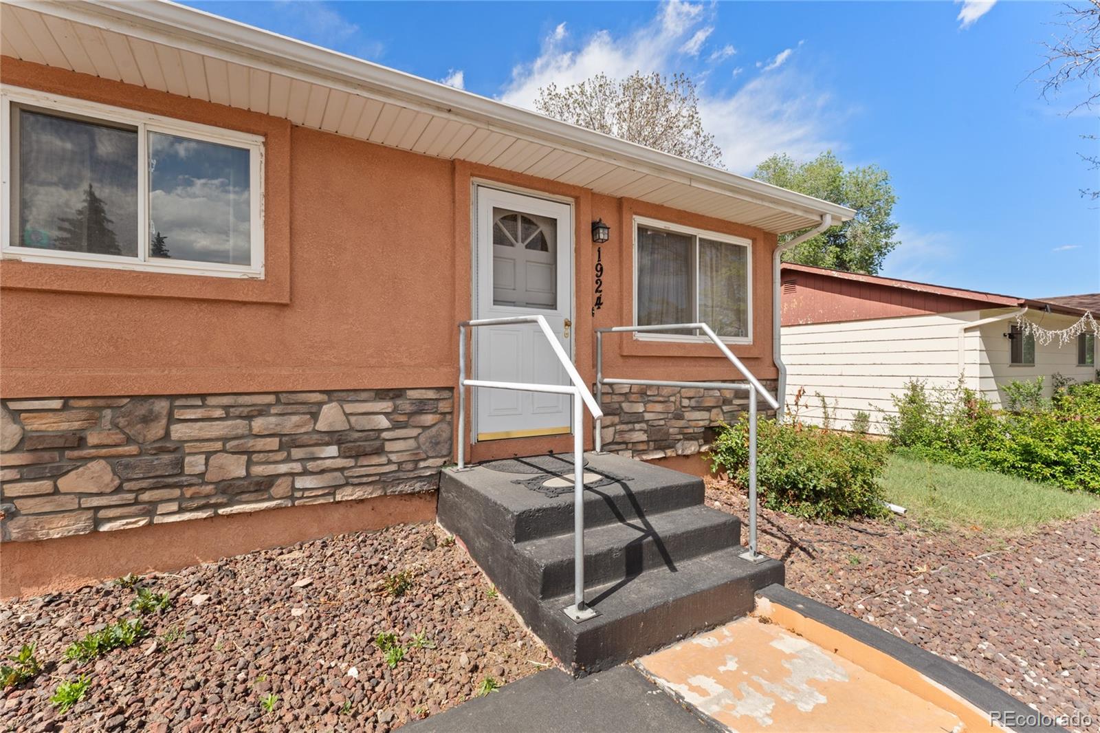 MLS Image #3 for 1924  mccooke drive,colorado springs, Colorado