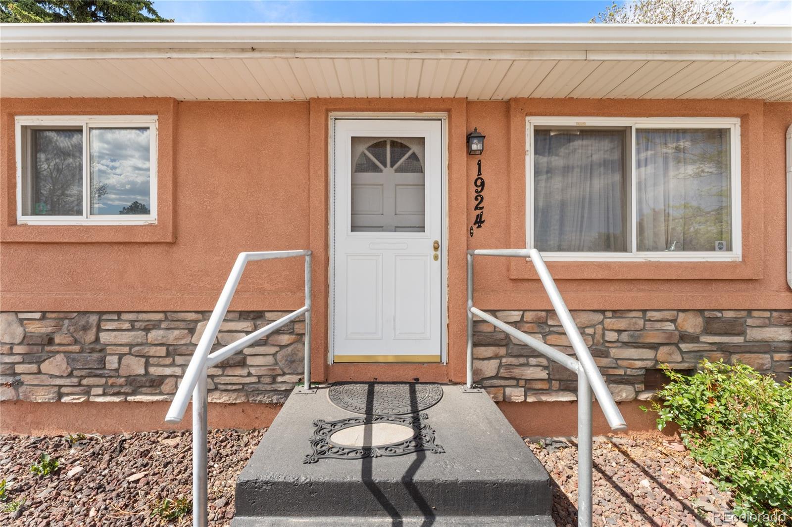 MLS Image #4 for 1924  mccooke drive,colorado springs, Colorado