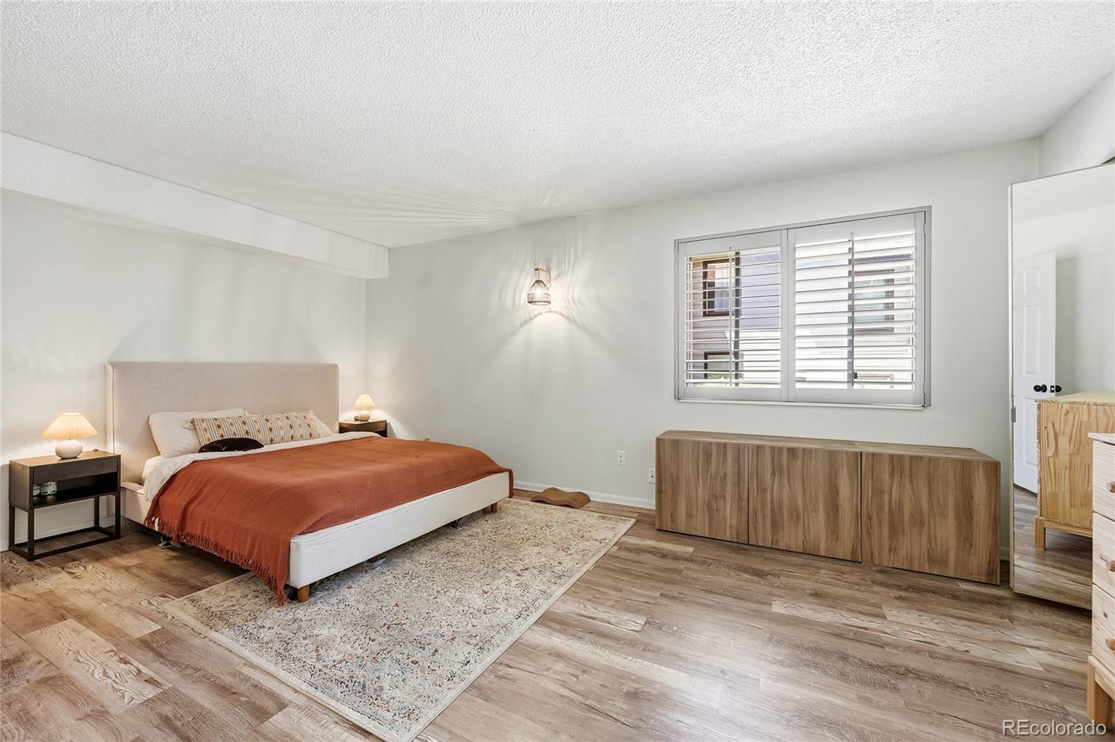 MLS Image #12 for 11925 e harvard avenue,aurora, Colorado