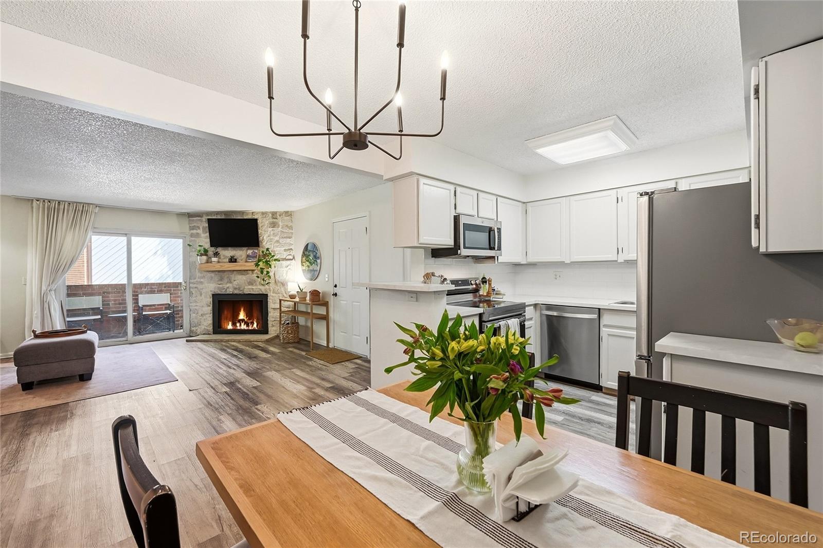 MLS Image #7 for 11925 e harvard avenue,aurora, Colorado