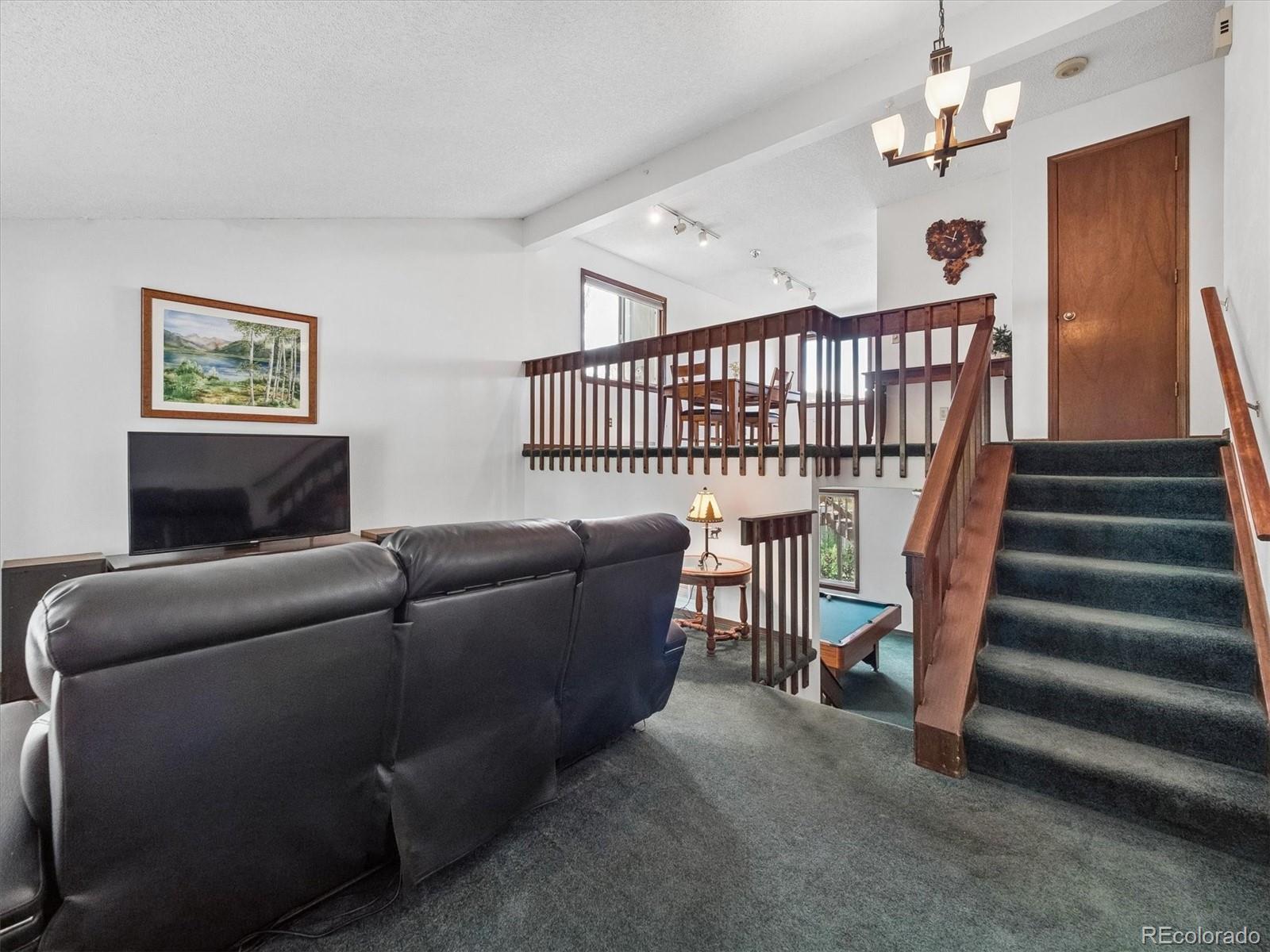 MLS Image #2 for 7981 s cedar street,littleton, Colorado