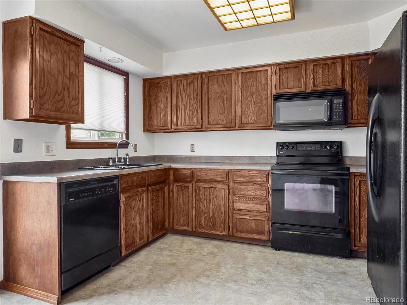 MLS Image #7 for 7981 s cedar street,littleton, Colorado
