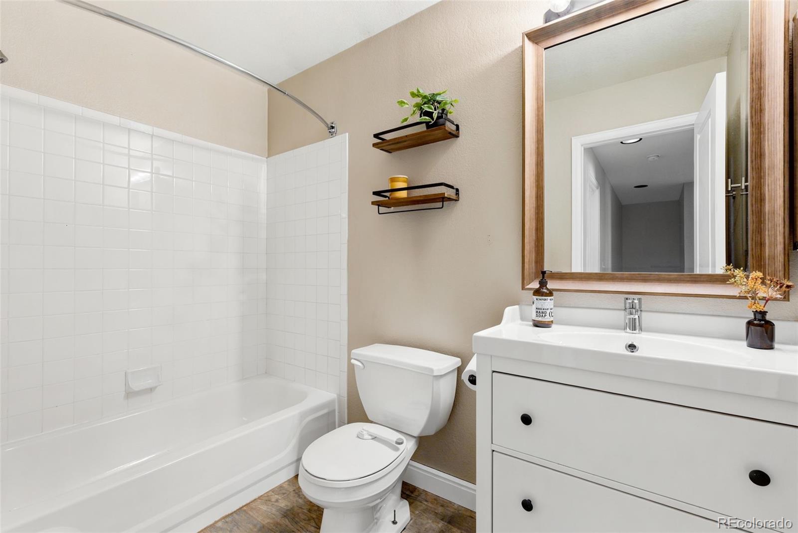 MLS Image #29 for 4647 s tabor way,morrison, Colorado