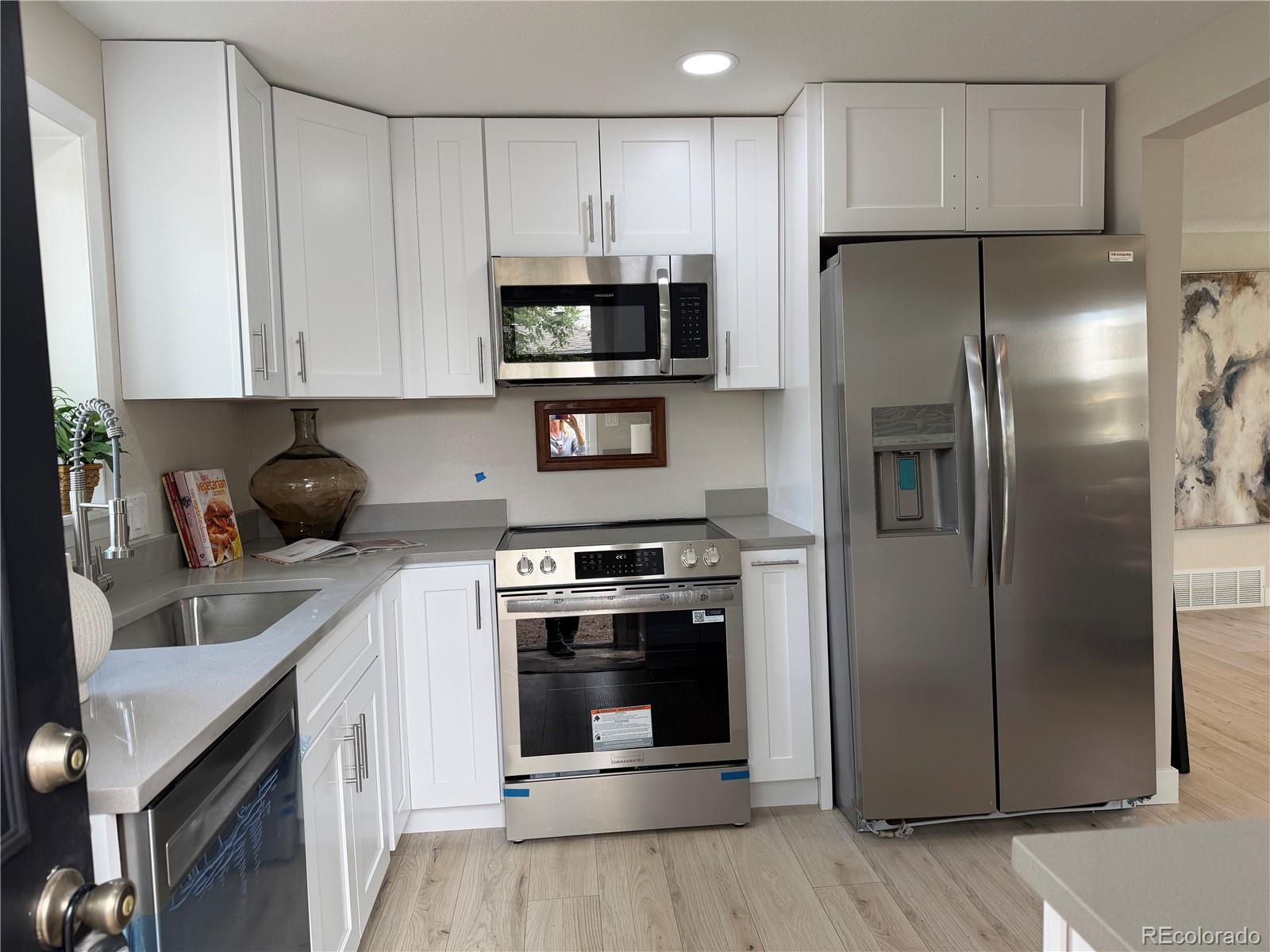 MLS Image #6 for 1721 n argonne street,aurora, Colorado