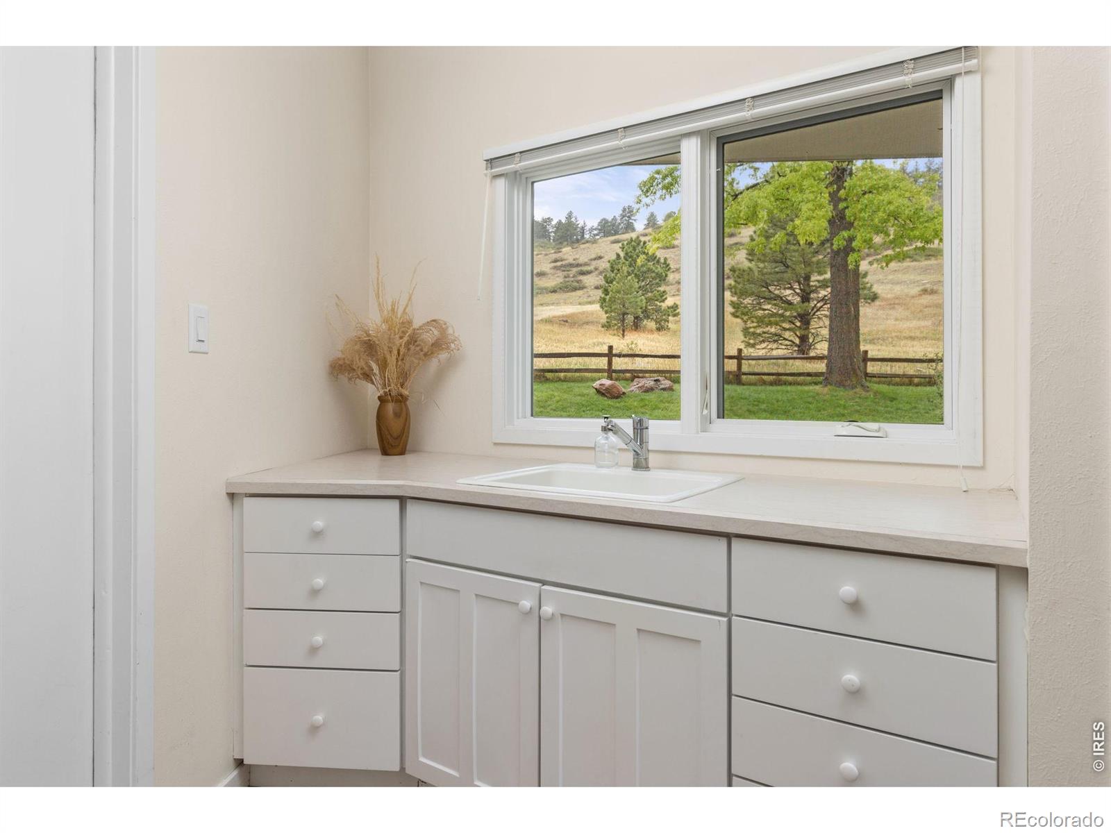 MLS Image #17 for 303  hollyberry lane,boulder, Colorado