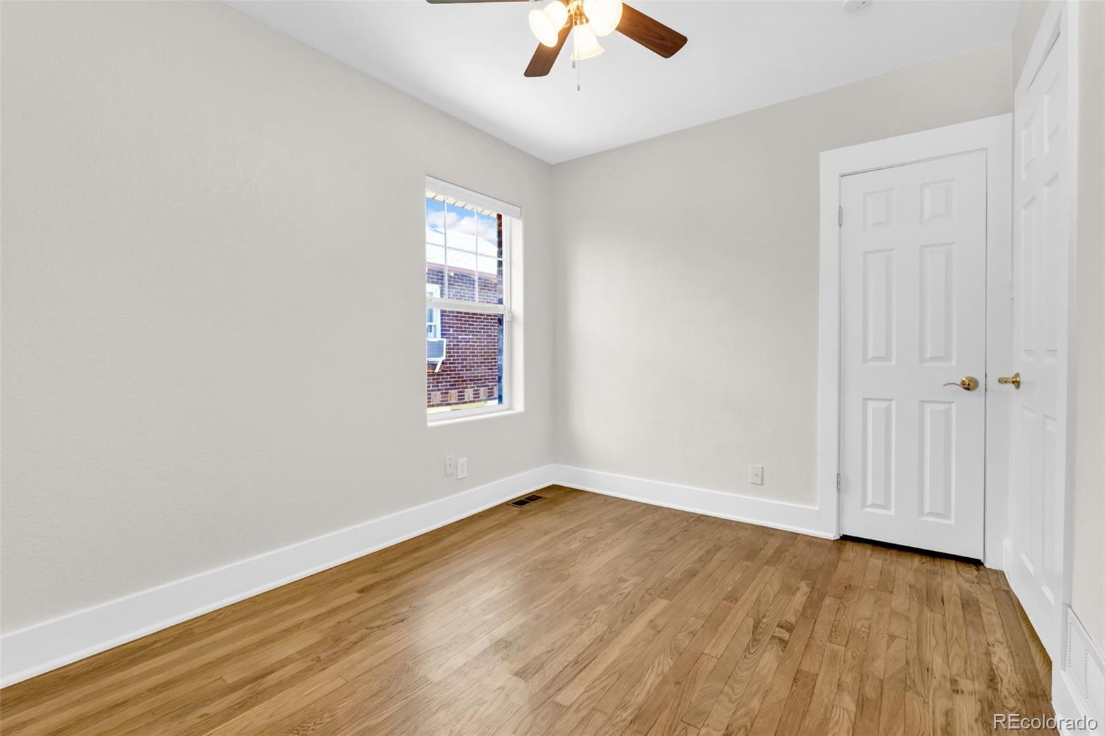 MLS Image #11 for 2164 s lincoln street,denver, Colorado