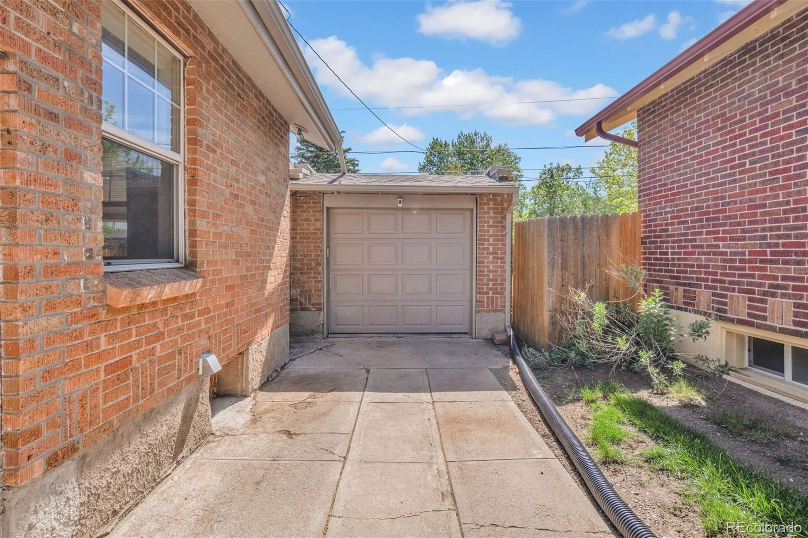 MLS Image #26 for 2164 s lincoln street,denver, Colorado
