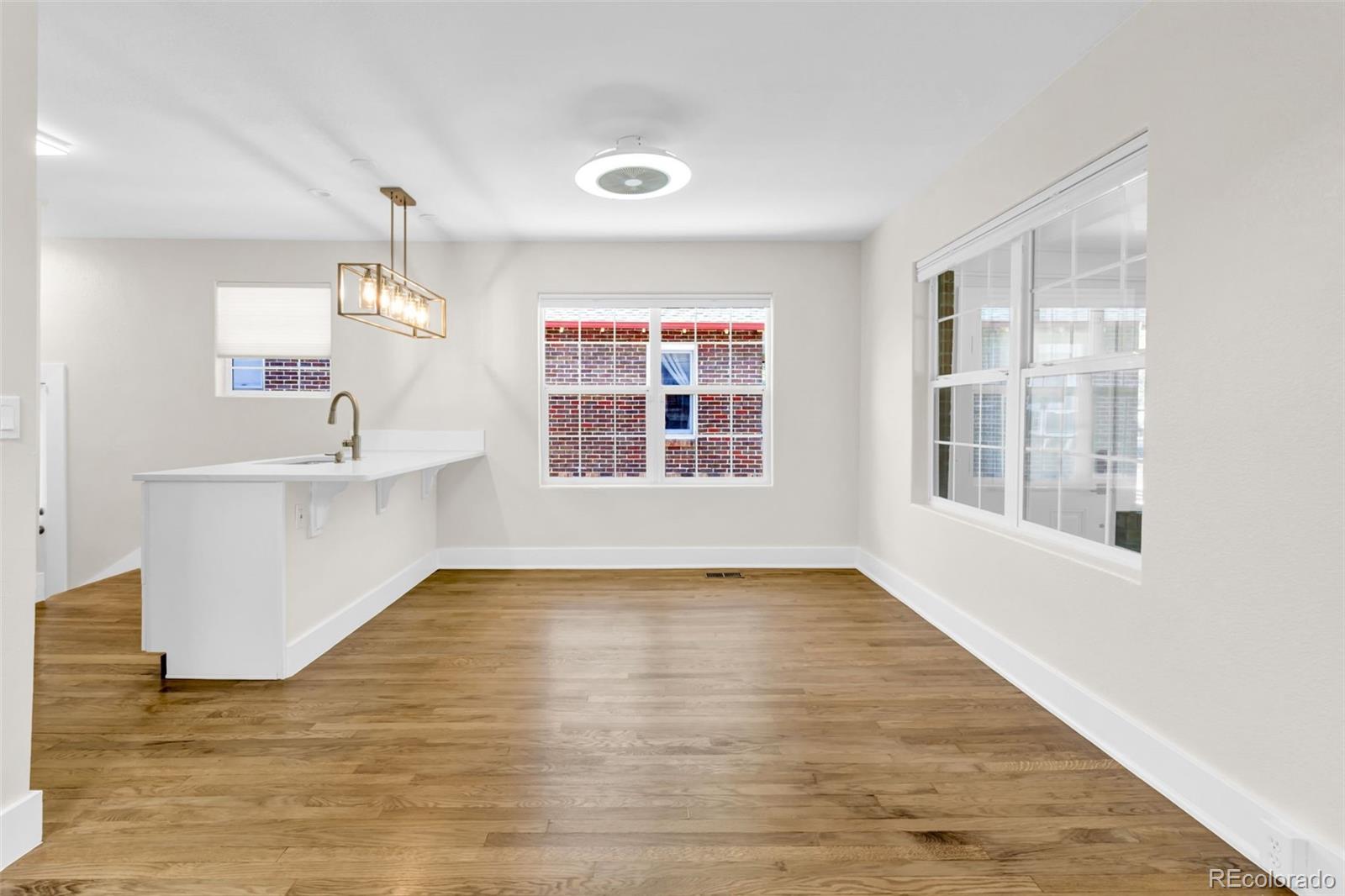 MLS Image #3 for 2164 s lincoln street,denver, Colorado