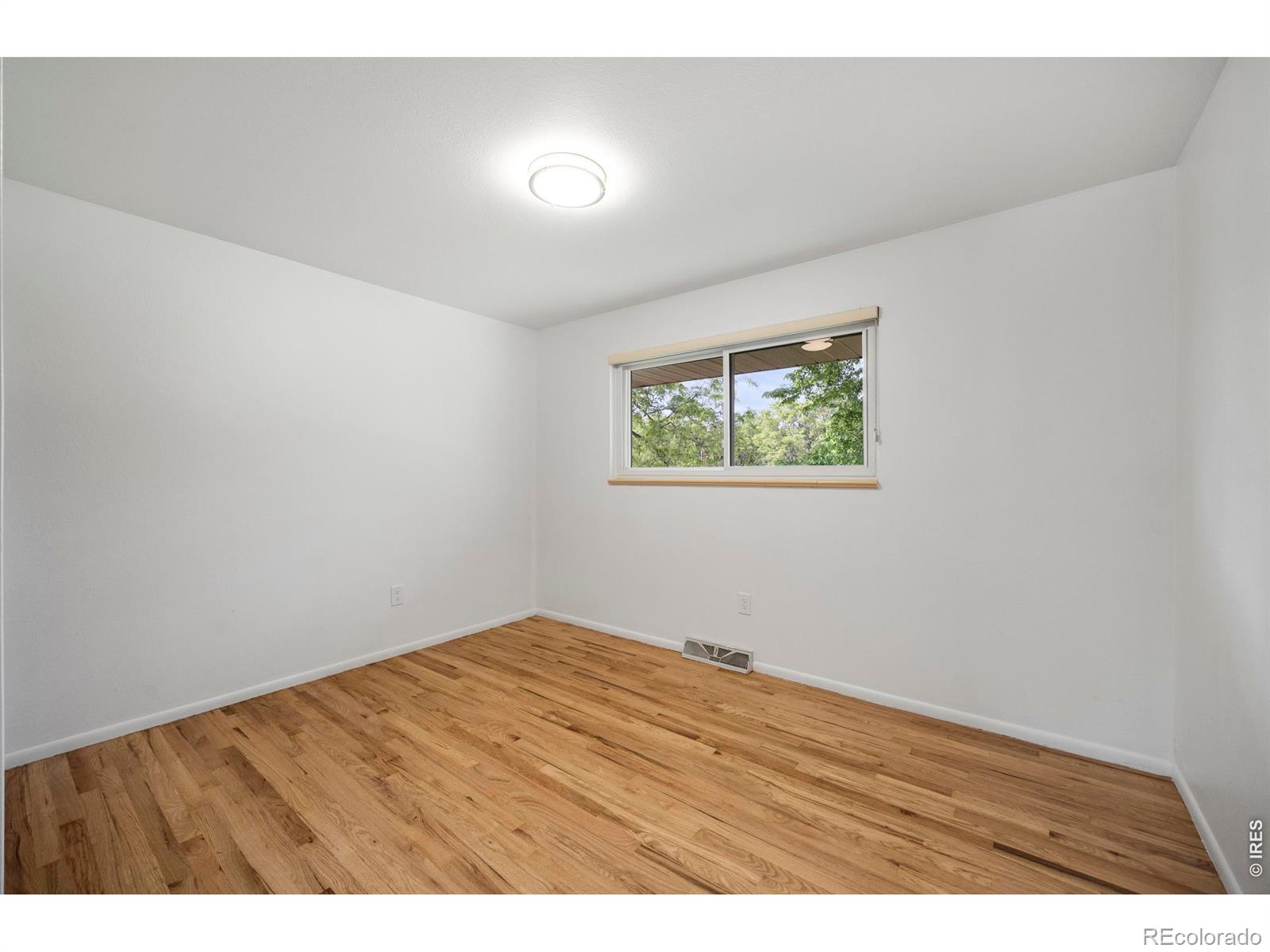 MLS Image #14 for 605  princeton road,fort collins, Colorado