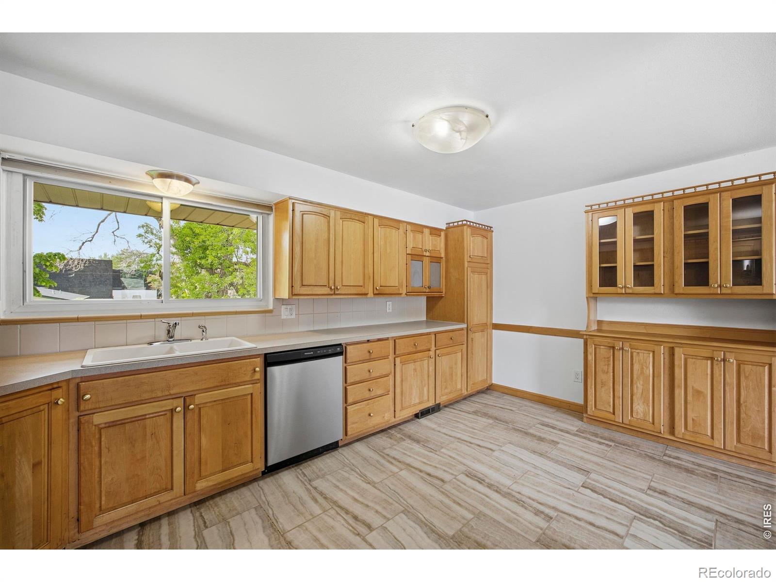 MLS Image #7 for 605  princeton road,fort collins, Colorado