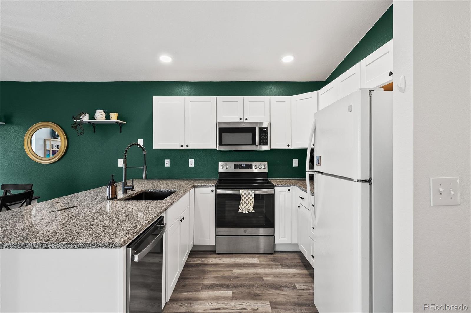 MLS Image #10 for 18284 w 58th place,golden, Colorado