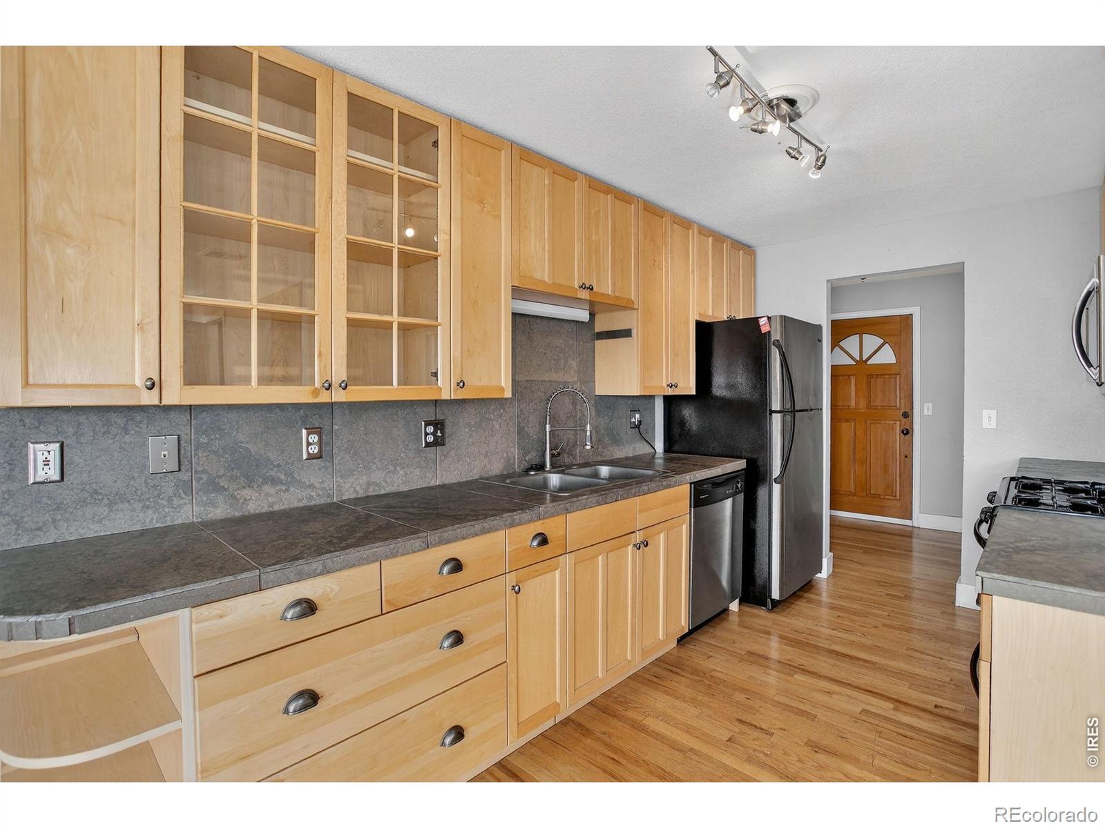 MLS Image #10 for 1203  6th street,golden, Colorado