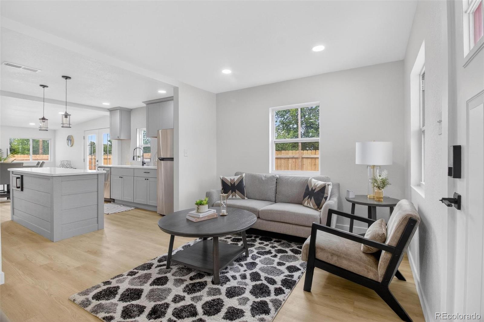 MLS Image #13 for 2096 s lowell boulevard,denver, Colorado