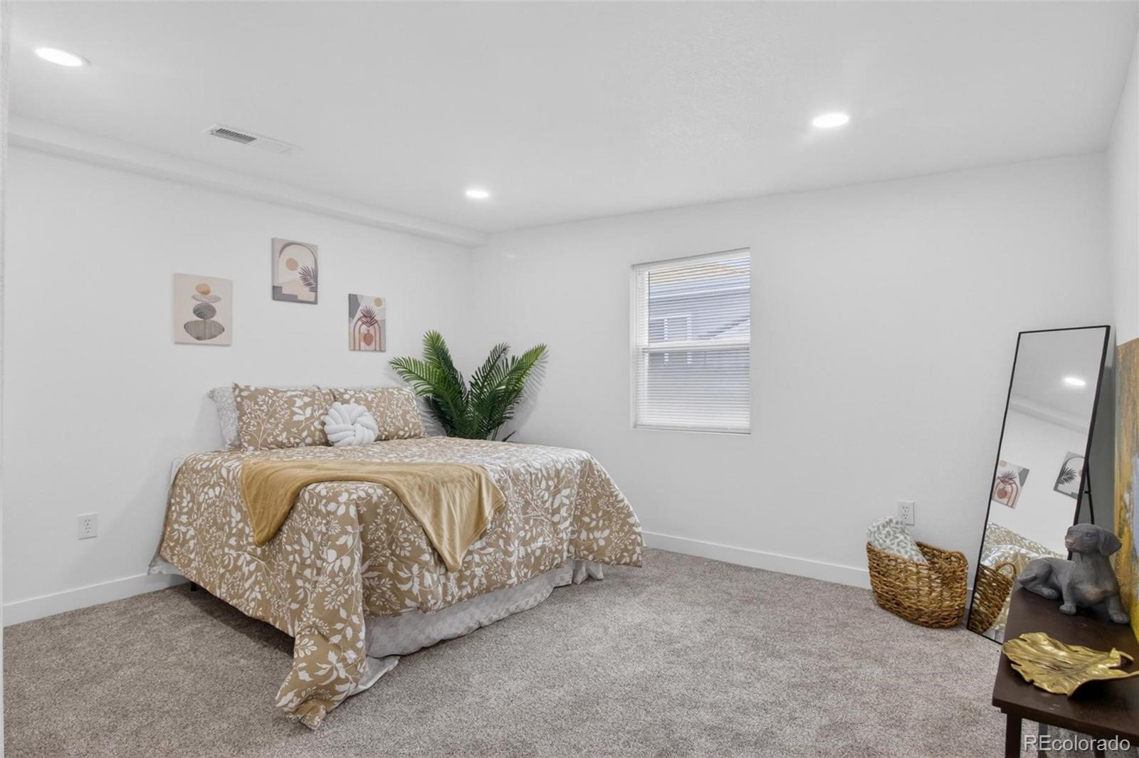 MLS Image #27 for 2096 s lowell boulevard,denver, Colorado