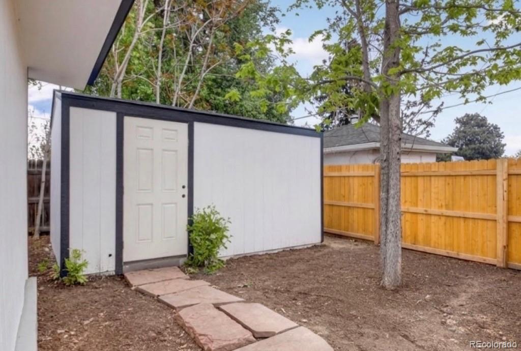 MLS Image #39 for 2096 s lowell boulevard,denver, Colorado