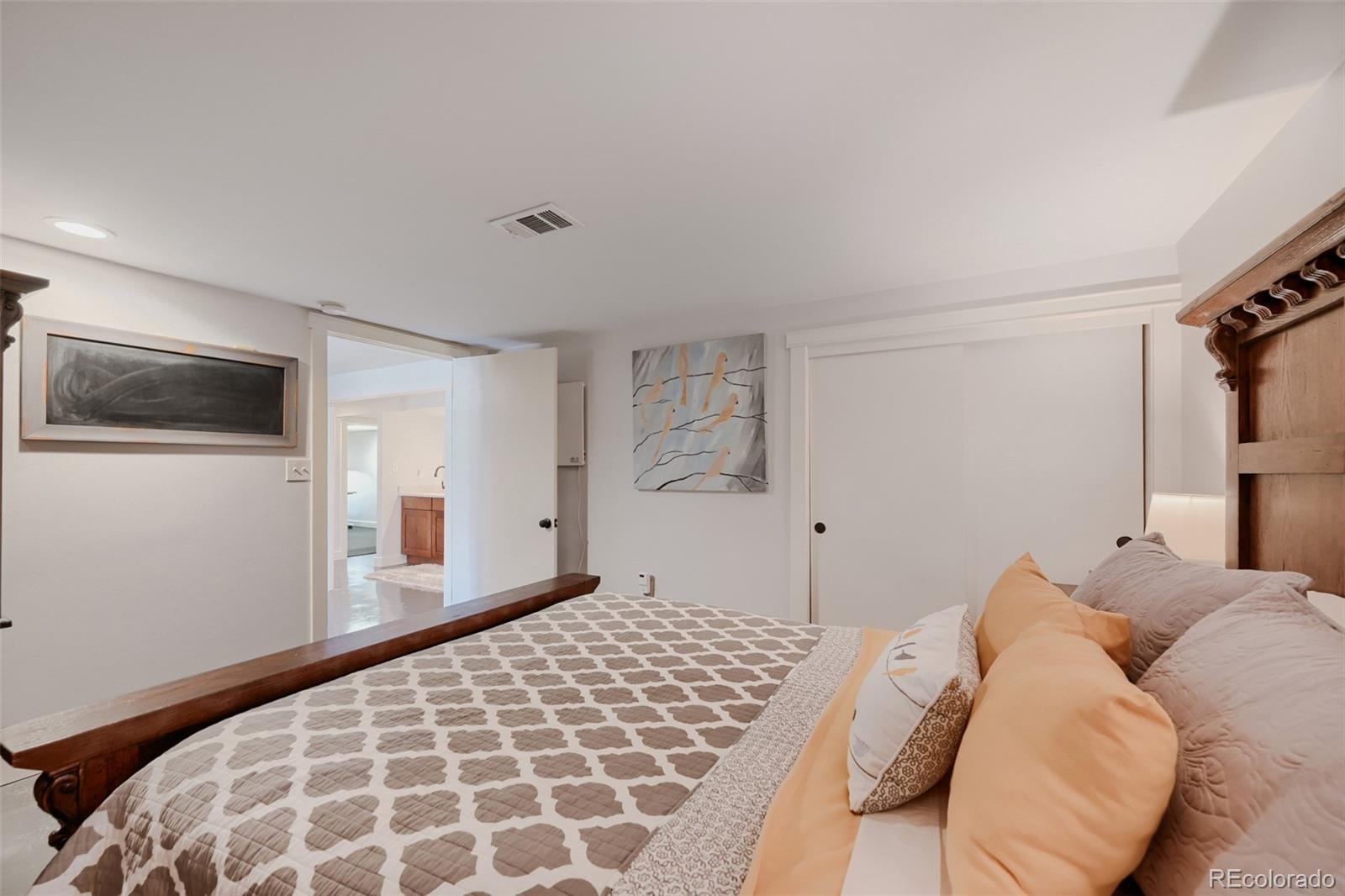 MLS Image #18 for 7198 s logan street,centennial, Colorado