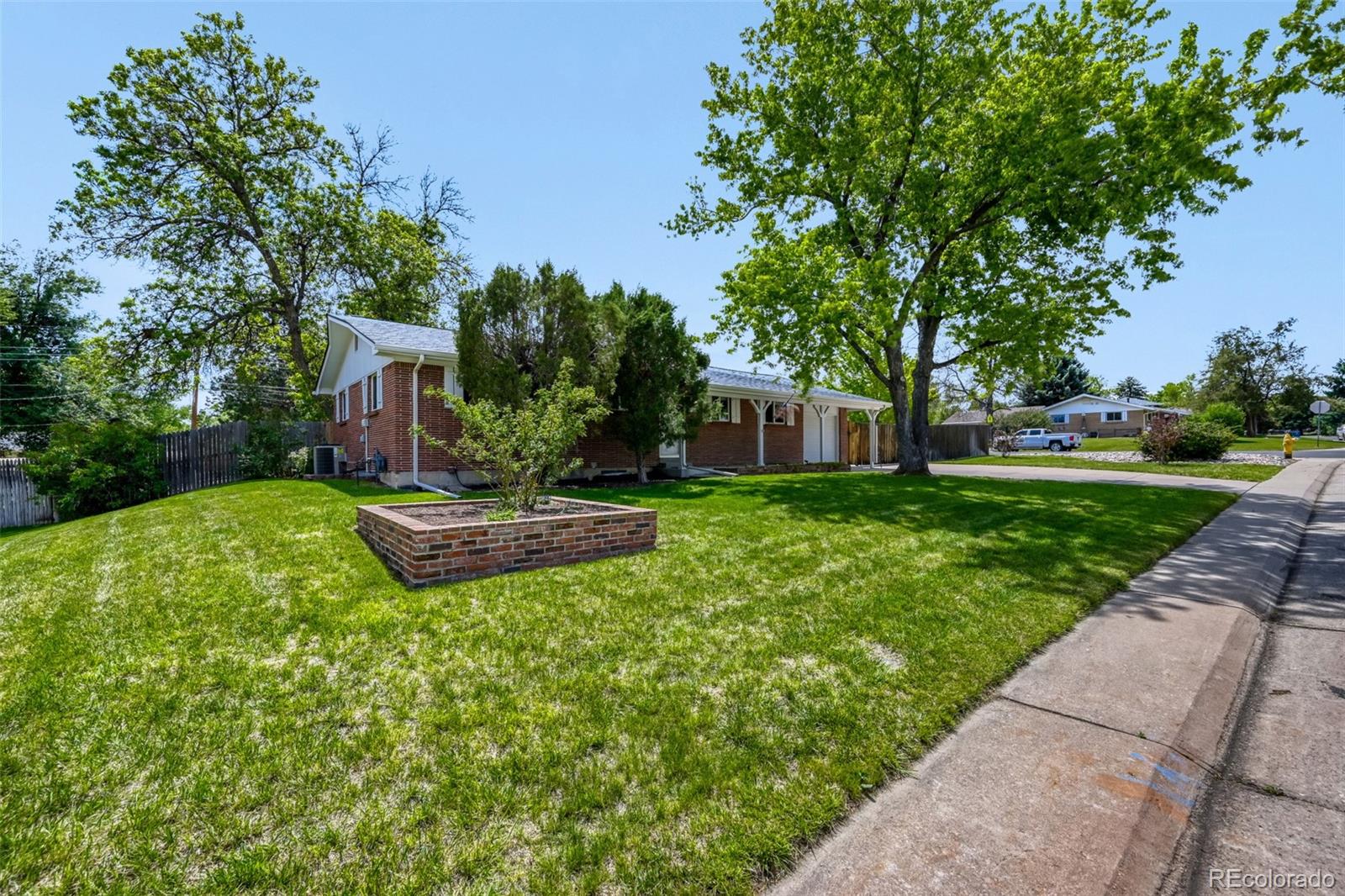MLS Image #2 for 7198 s logan street,centennial, Colorado