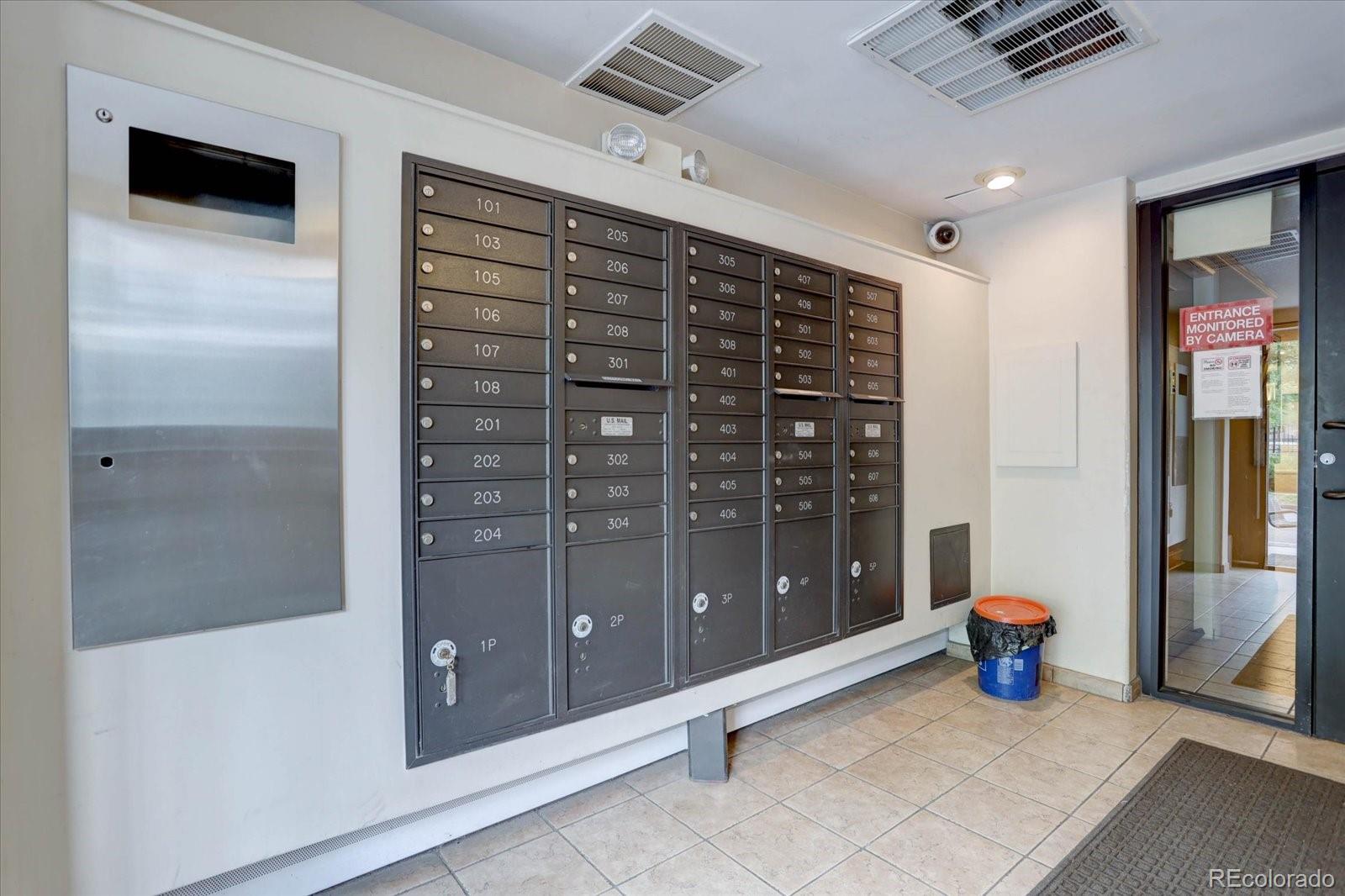 MLS Image #3 for 1050 n lafayette street,denver, Colorado