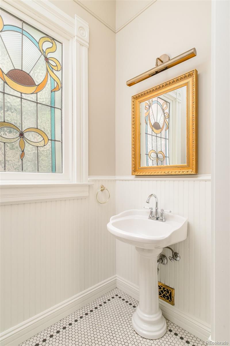 MLS Image #22 for 1629 n ogden street,denver, Colorado
