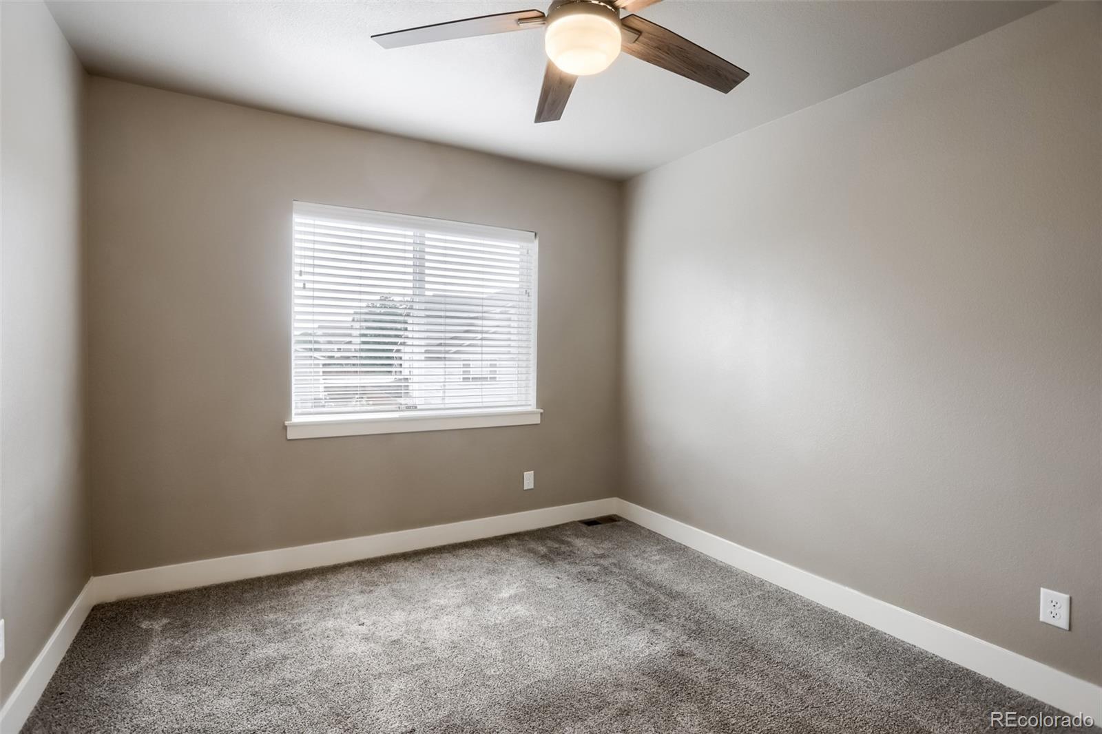 MLS Image #13 for 160  chapel hill circle,brighton, Colorado