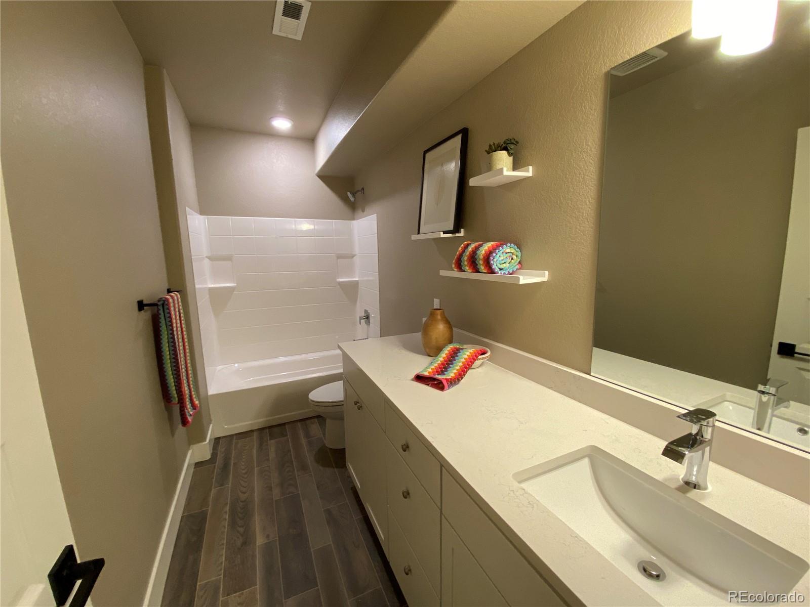 MLS Image #28 for 160  chapel hill circle,brighton, Colorado