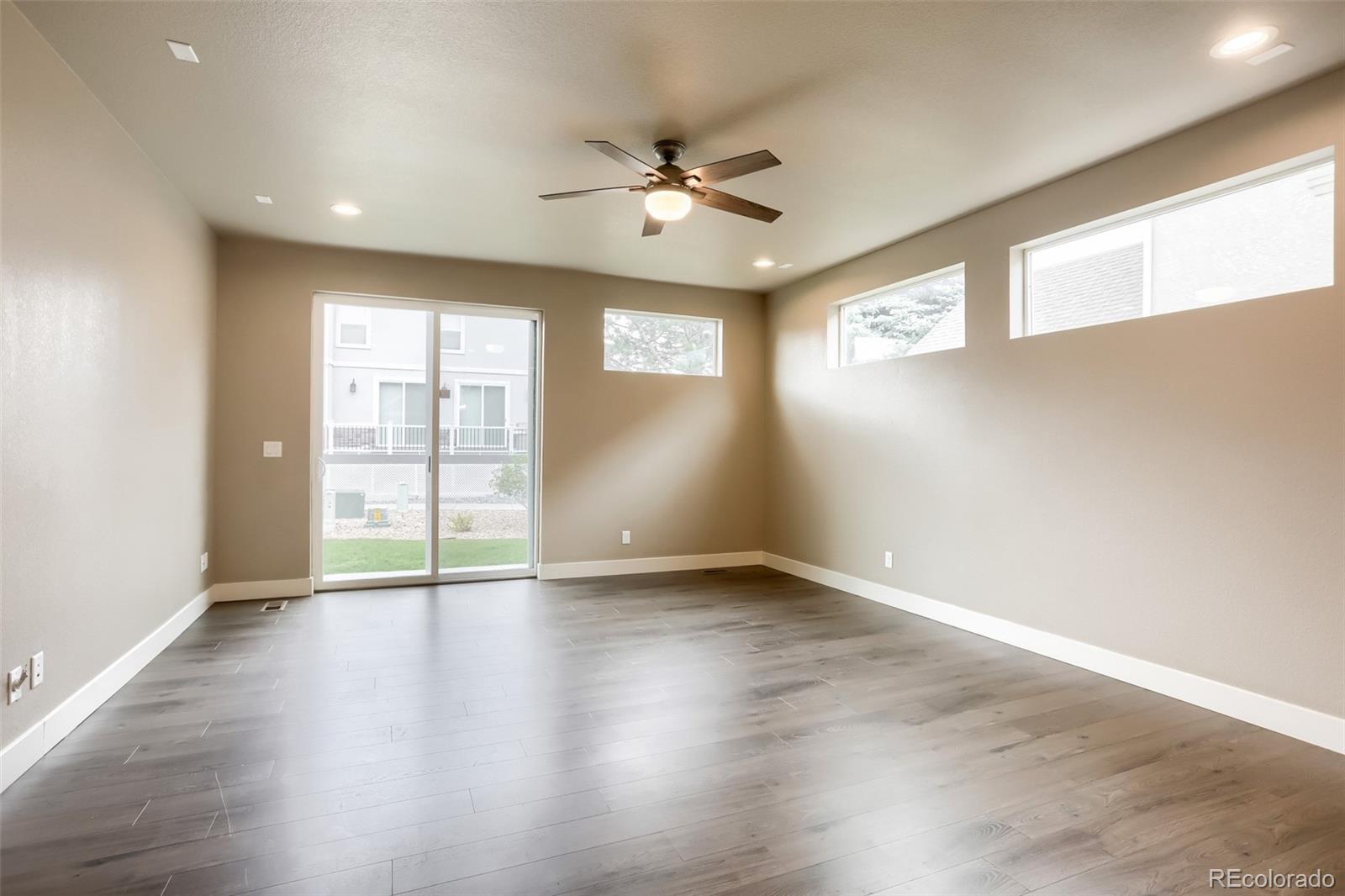 MLS Image #5 for 160  chapel hill circle,brighton, Colorado