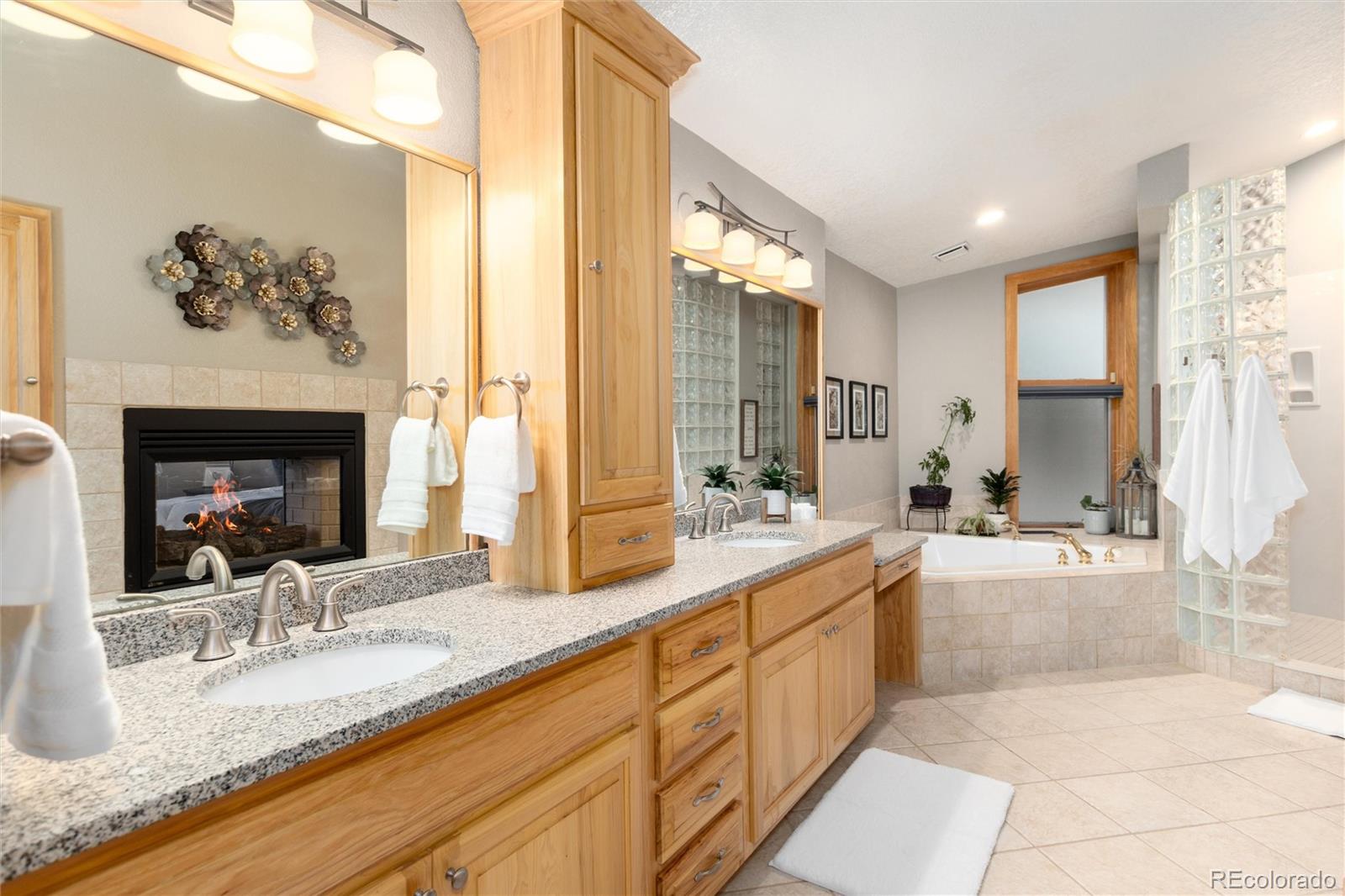 MLS Image #22 for 12730  bridle bit road,colorado springs, Colorado