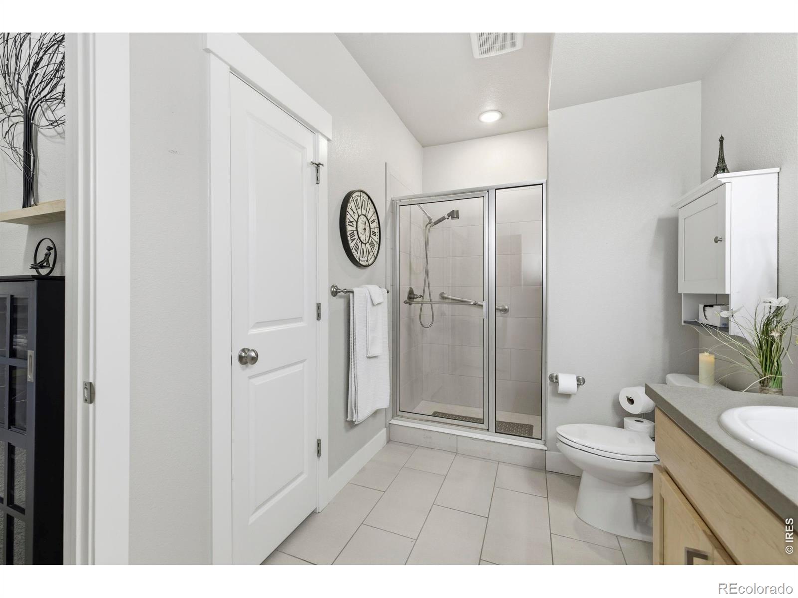 MLS Image #16 for 4642  hahns peak drive,loveland, Colorado