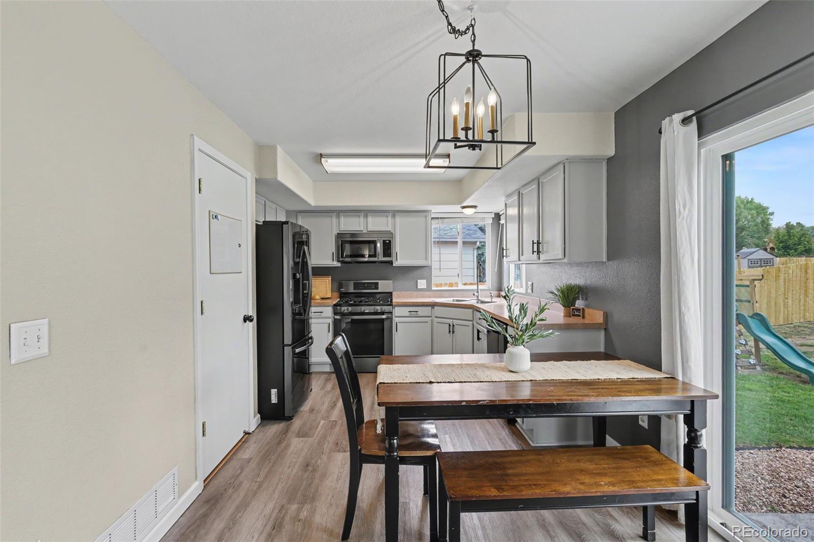 MLS Image #9 for 4072  happy jack drive,colorado springs, Colorado