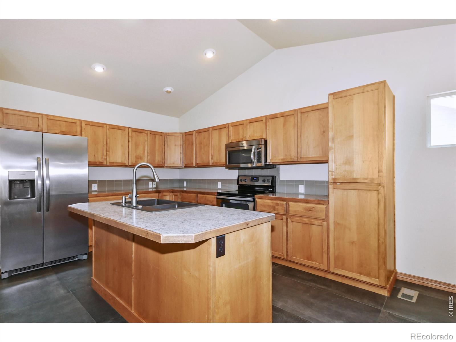 MLS Image #10 for 4479  bragg lane,wellington, Colorado