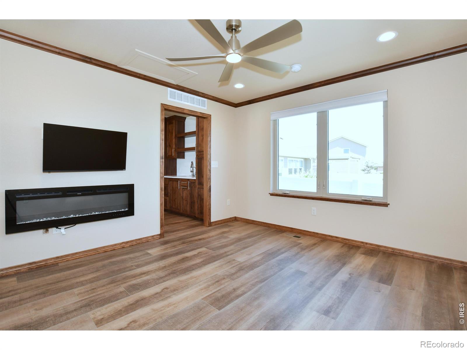 MLS Image #19 for 4479  bragg lane,wellington, Colorado