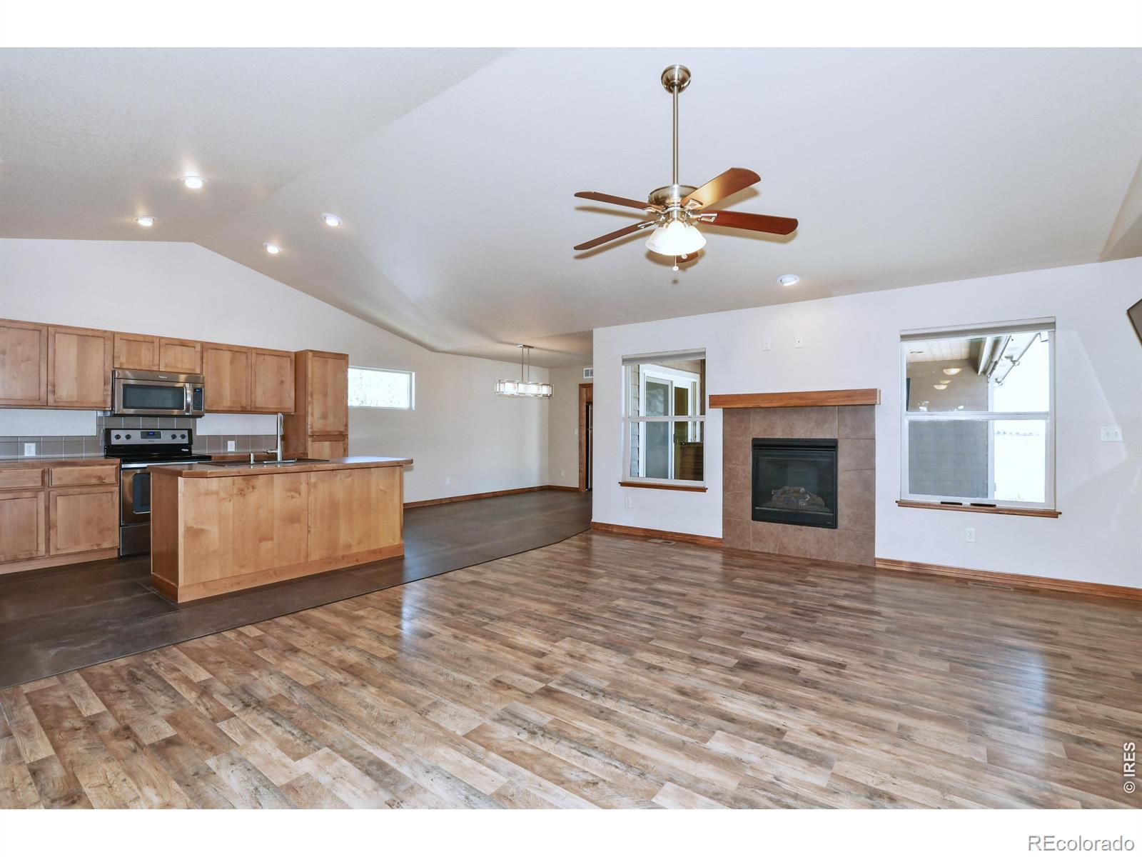 MLS Image #3 for 4479  bragg lane,wellington, Colorado