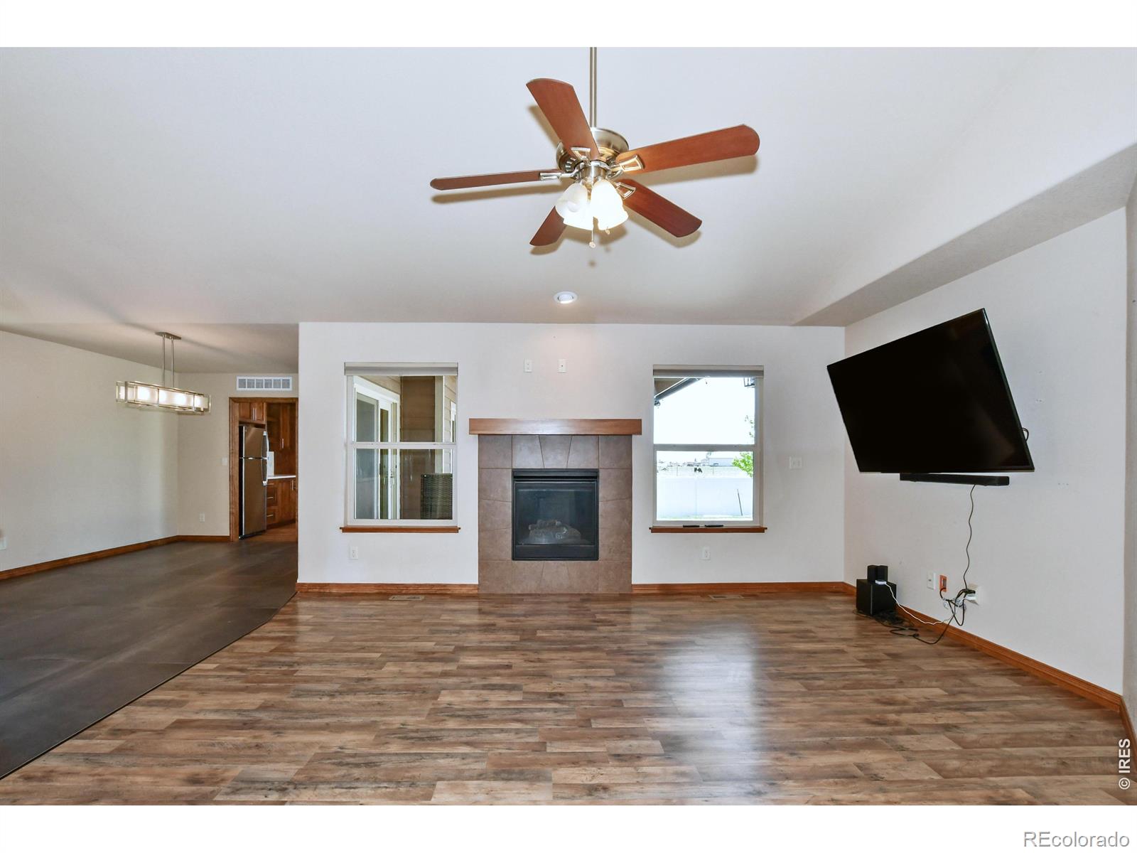 MLS Image #4 for 4479  bragg lane,wellington, Colorado