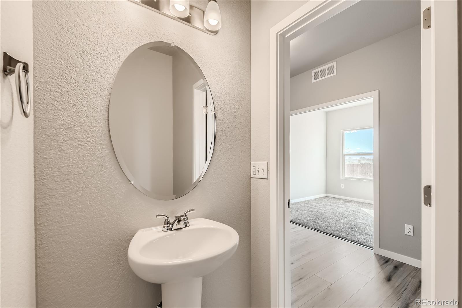 MLS Image #11 for 2344  galloway street,mead, Colorado