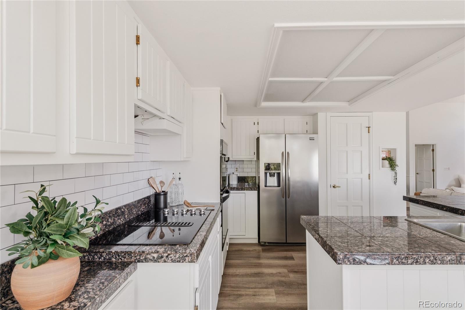 MLS Image #20 for 8025 s krameria way,centennial, Colorado