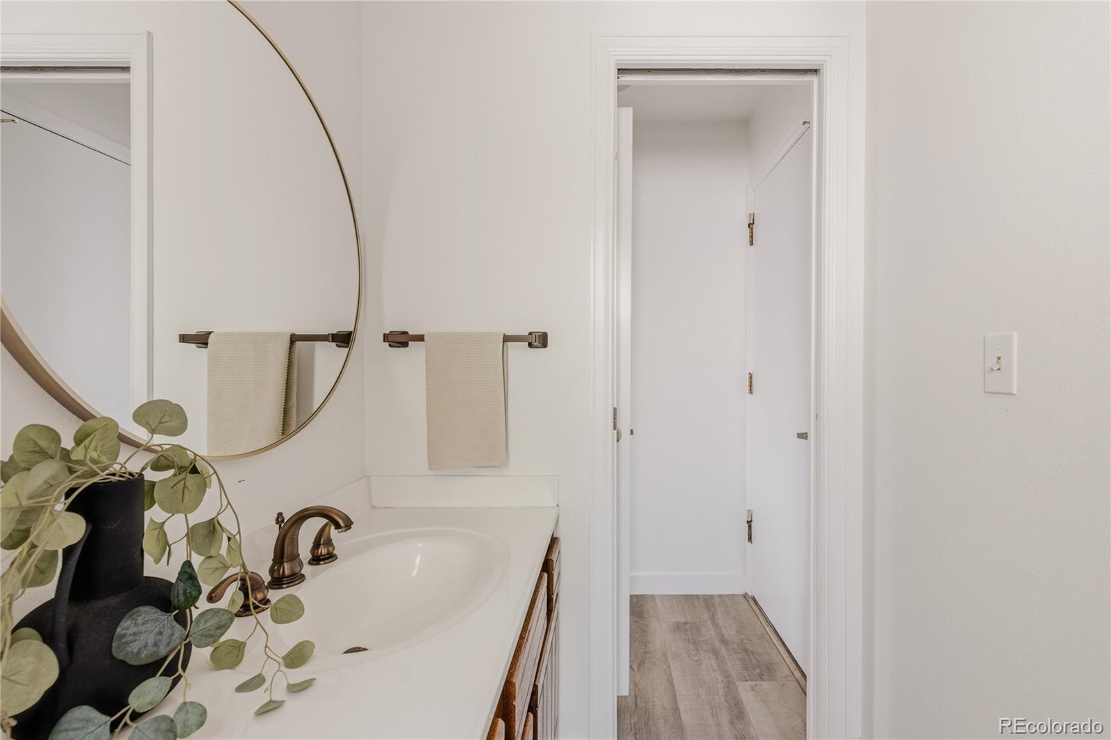 MLS Image #22 for 8025 s krameria way,centennial, Colorado